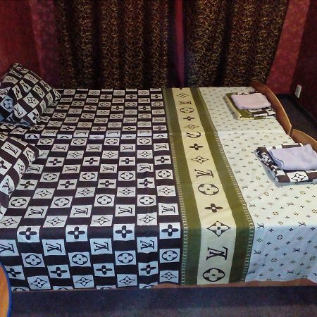 Imperial Hotel Krivoy Rog Kryvyi Rih Esterno foto