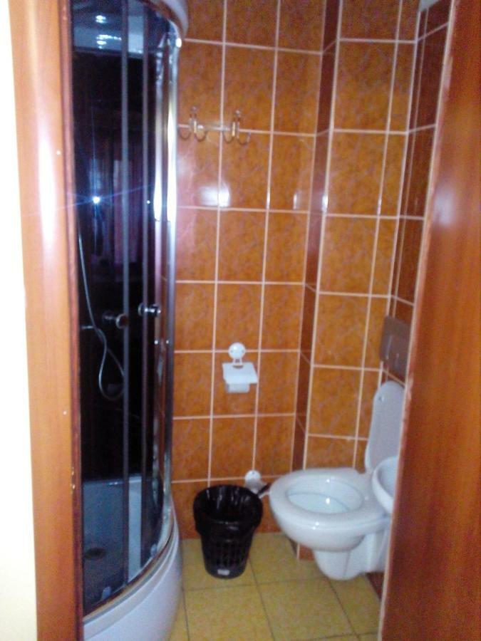 Imperial Hotel Krivoy Rog Kryvyi Rih Esterno foto