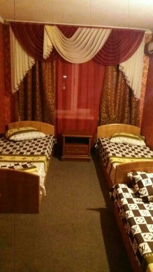 Imperial Hotel Krivoy Rog Kryvyi Rih Esterno foto