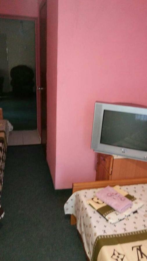 Imperial Hotel Krivoy Rog Kryvyi Rih Esterno foto