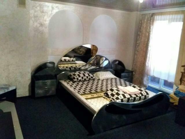 Imperial Hotel Krivoy Rog Kryvyi Rih Esterno foto