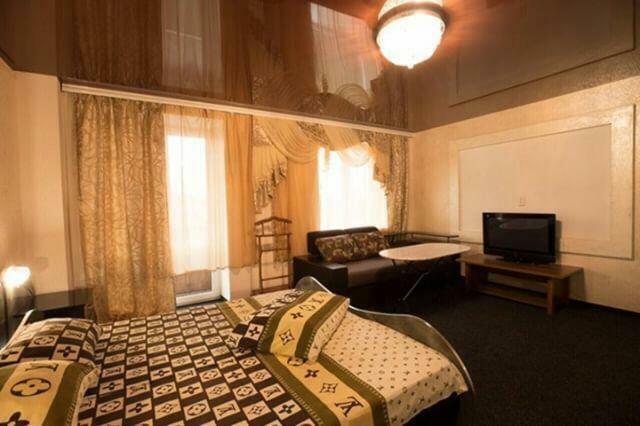 Imperial Hotel Krivoy Rog Kryvyi Rih Esterno foto